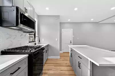 22 West 10th St, Bayonne, NJ 07002 - Photo 11