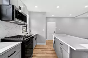 22 W 10th St, Bayonne, NJ 07002 - Photo 11