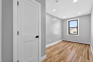 22 W 10th St, Bayonne, NJ 07002 - Photo 19