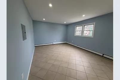 14 Acorn Rd #1, Secaucus, NJ 07094 - Photo 9