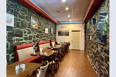 200 Old River Rd, Edgewater, NJ 07020 - Photo 15