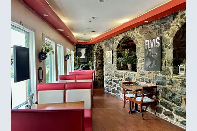 200 Old River Rd, Edgewater, NJ 07020 - Photo 13