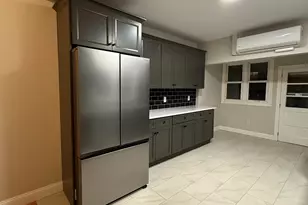 183 1/2 Lexington Ave, Jersey City, NJ 07304 - Photo 5
