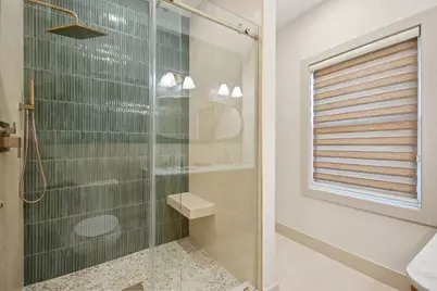 121 Clinton Ave, Jersey City, NJ 07304 - Photo 23