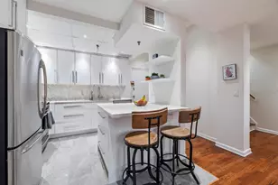 227 Christopher Columbus Dr, Jersey City, NJ 07302 - Photo 9