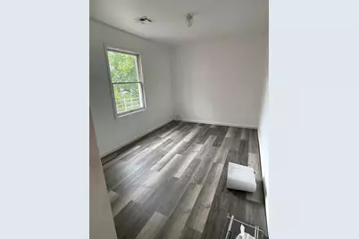 104 Clinton Ave #3, Jersey City, NJ 07304 - Photo 7