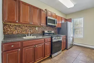 101 1/2 Ocean Ave, Jersey City, NJ 07305 - Photo 7