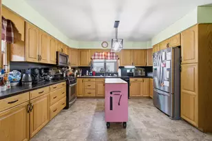 82 Pleasant Pl, Kearny, NJ 07032 - Photo 7