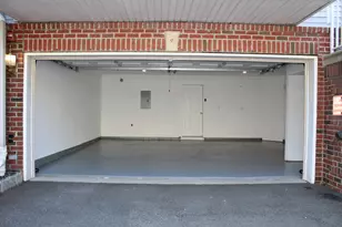 8 Hudson Ct, Jersey City, NJ 07305 - Photo 19