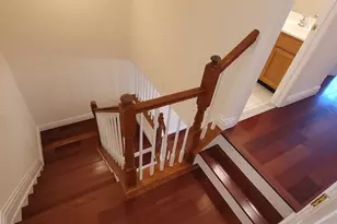 8 Hudson Ct, Jersey City, NJ 07305 - Photo 7