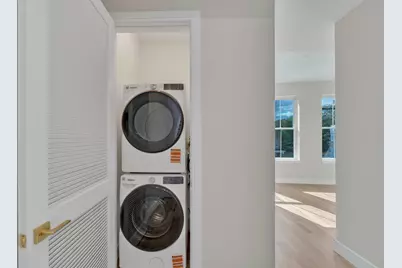 24 Clinton Ave #B, Jersey City, NJ 07304 - Photo 15