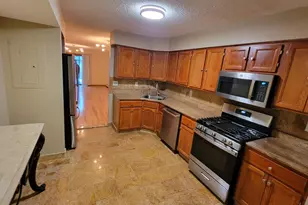 213 69th St, Guttenberg, NJ 07093 - Photo 9