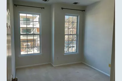 265 Custer Ave #107, Jersey City, NJ 07305 - Photo 7