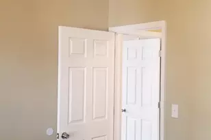 422 West Side Ave, Jersey City, NJ 07305 - Photo 11