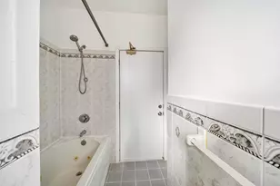 800 Ocean Ave, Jersey City, NJ 07304 - Photo 33