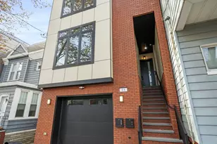 13 Lienau Pl, Jersey City, NJ 07306 - Photo 31