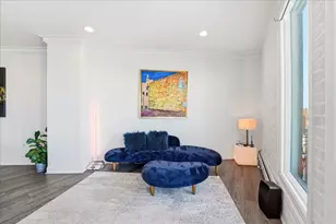 109 Shearwater Ct E, Jersey City, NJ 07305 - Photo 9