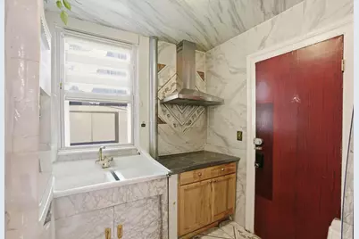 34 Concord St, Jersey City, NJ 07306 - Photo 7