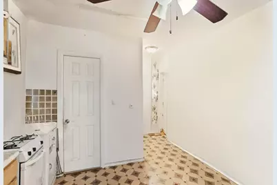 34 Concord St, Jersey City, NJ 07306 - Photo 19