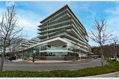 800 Avenue At Port Imperial #920, Weehawken, NJ 07086 - Photo 1