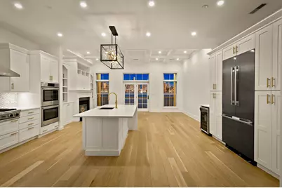 16 Regency Pl #16, Weehawken, NJ 07086 - Photo 3