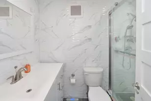 300 Winston Dr, Cliffside Park, NJ 07010 - Photo 11