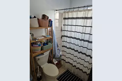 693 Bergen Ave #2, Jersey City, NJ 07304 - Photo 7