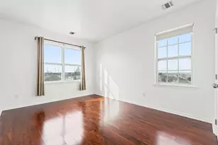 275 Custer Ave, Jersey City, NJ 07305 - Photo 15