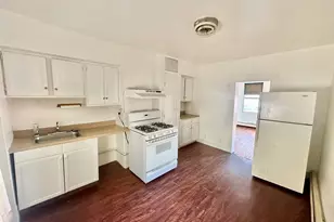 171 Van Winkle Ave, Jersey City, NJ 07306 - Photo 3