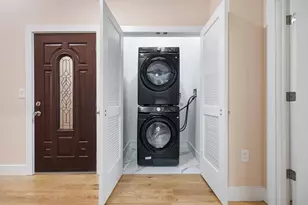 156 Leonard St, Jersey City, NJ 07307 - Photo 15