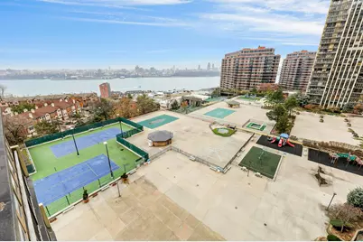 300 Winston Dr #C0910, Cliffside Park, NJ 07010 - Photo 27