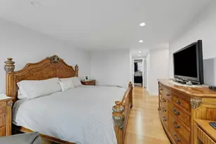 300 Winston Dr, Cliffside Park, NJ 07010 - Photo 11