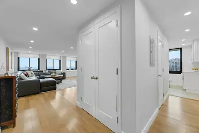 300 Winston Dr #C0910, Cliffside Park, NJ 07010 - Photo 9