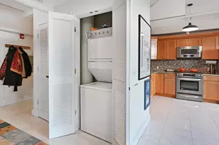 300 Communipaw Ave, Jersey City, NJ 07304 - Photo 13