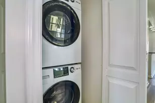 157 Neptune Ave, Jersey City, NJ 07305 - Photo 13