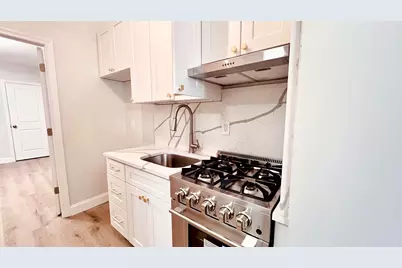 3025-35 Kennedy Blvd #6, Jersey City, NJ 07306 - Photo 1