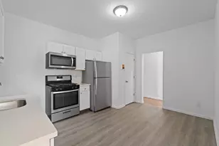 84 W 25th St, Bayonne, NJ 07002 - Photo 3