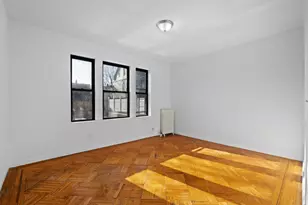 84 W 25th St, Bayonne, NJ 07002 - Photo 5