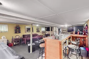 159 W 32nd St, Bayonne, NJ 07306 - Photo 37