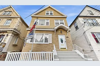 159 West 32nd St, Bayonne, NJ 07306 - Photo 1