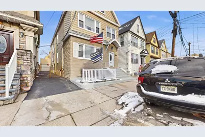 159 West 32nd St, Bayonne, NJ 07306 - Photo 3