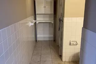 10 Raydol Ave, Secaucus, NJ 07094 - Photo 21