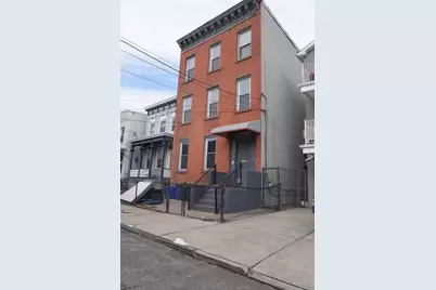 84 Atlantic St #2, Jersey City, NJ 07304 - Photo 1