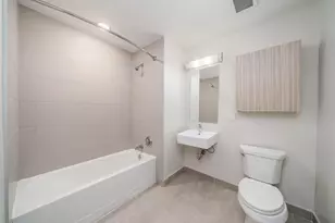 16 Bennett St, Jersey City, NJ 07304 - Photo 15