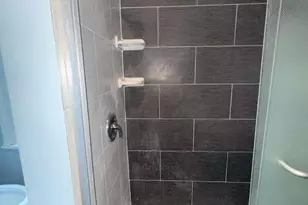 302 Princeton Ave, Jersey City, NJ 07305 - Photo 13