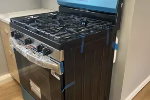 571 Avenue A, Bayonne, NJ 07002 - Photo 5