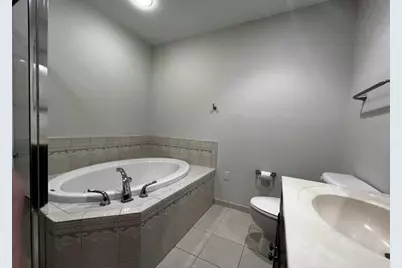 24 Mallard Pl #24, Secaucus, NJ 07094 - Photo 19