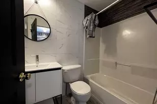 24 Mallard Pl, Secaucus, NJ 07094 - Photo 15