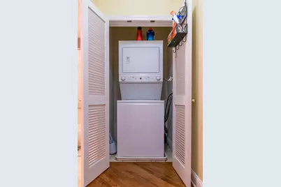 915 Madison St #6E, Hoboken, NJ 07030 - Photo 9