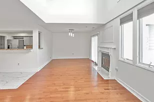 816 Topsail Ln, Secaucus, NJ 07094 - Photo 5